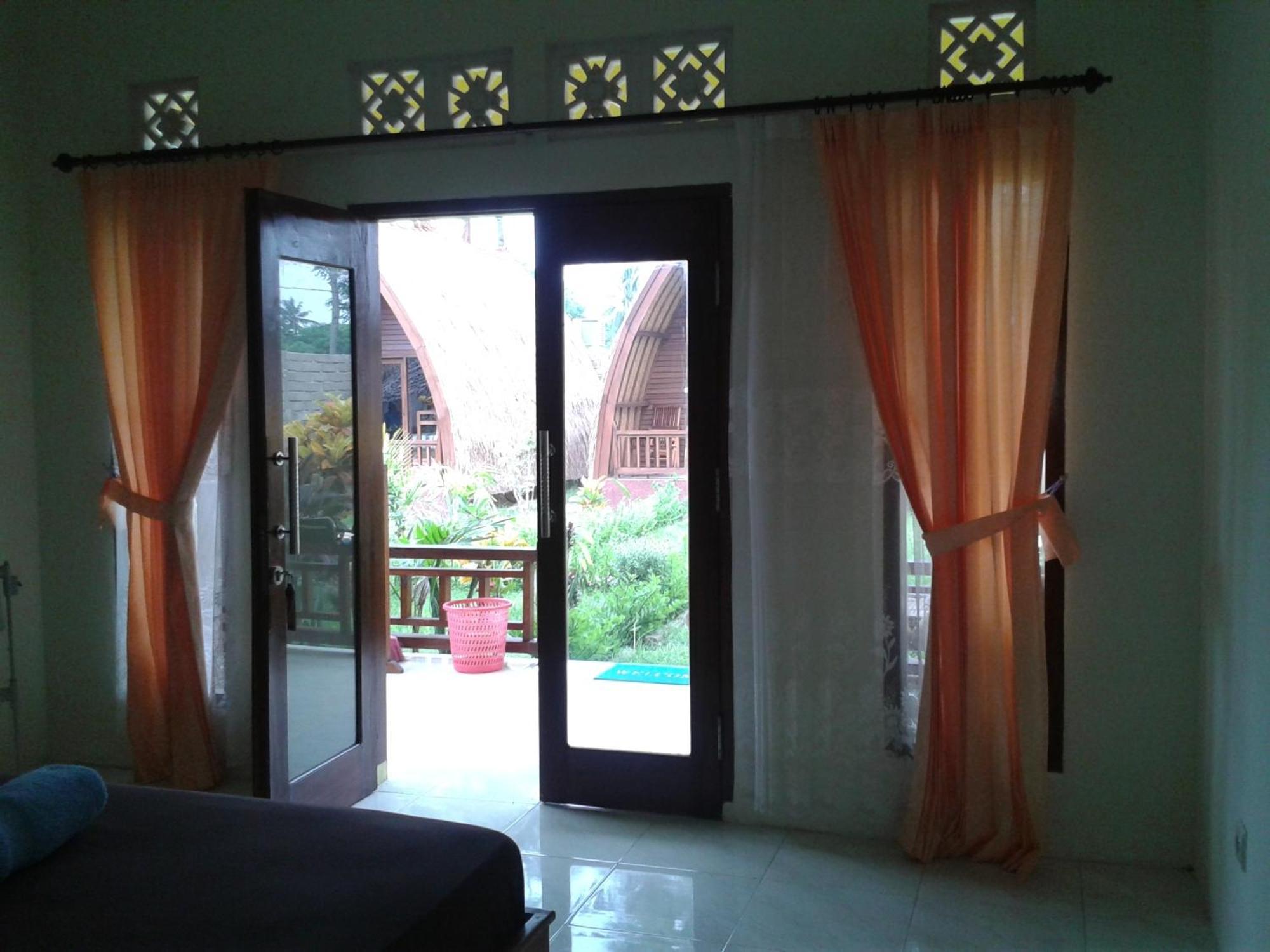 Bias Bungalows Gili Air Oda fotoğraf